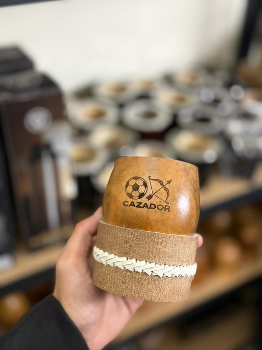 Mate común pulido + posamate cuero con costura