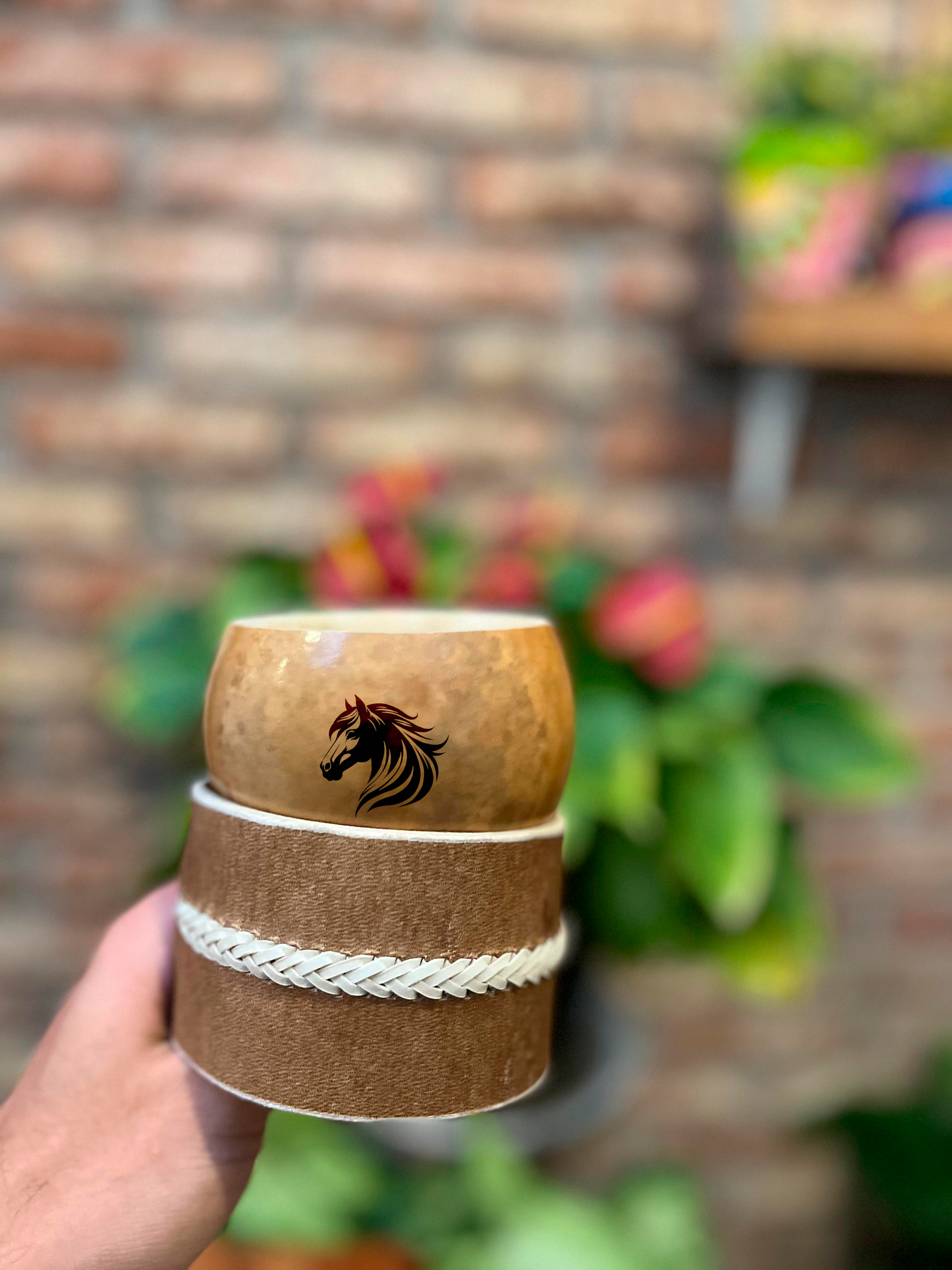 Mate común pulido + posamate cuero con costura