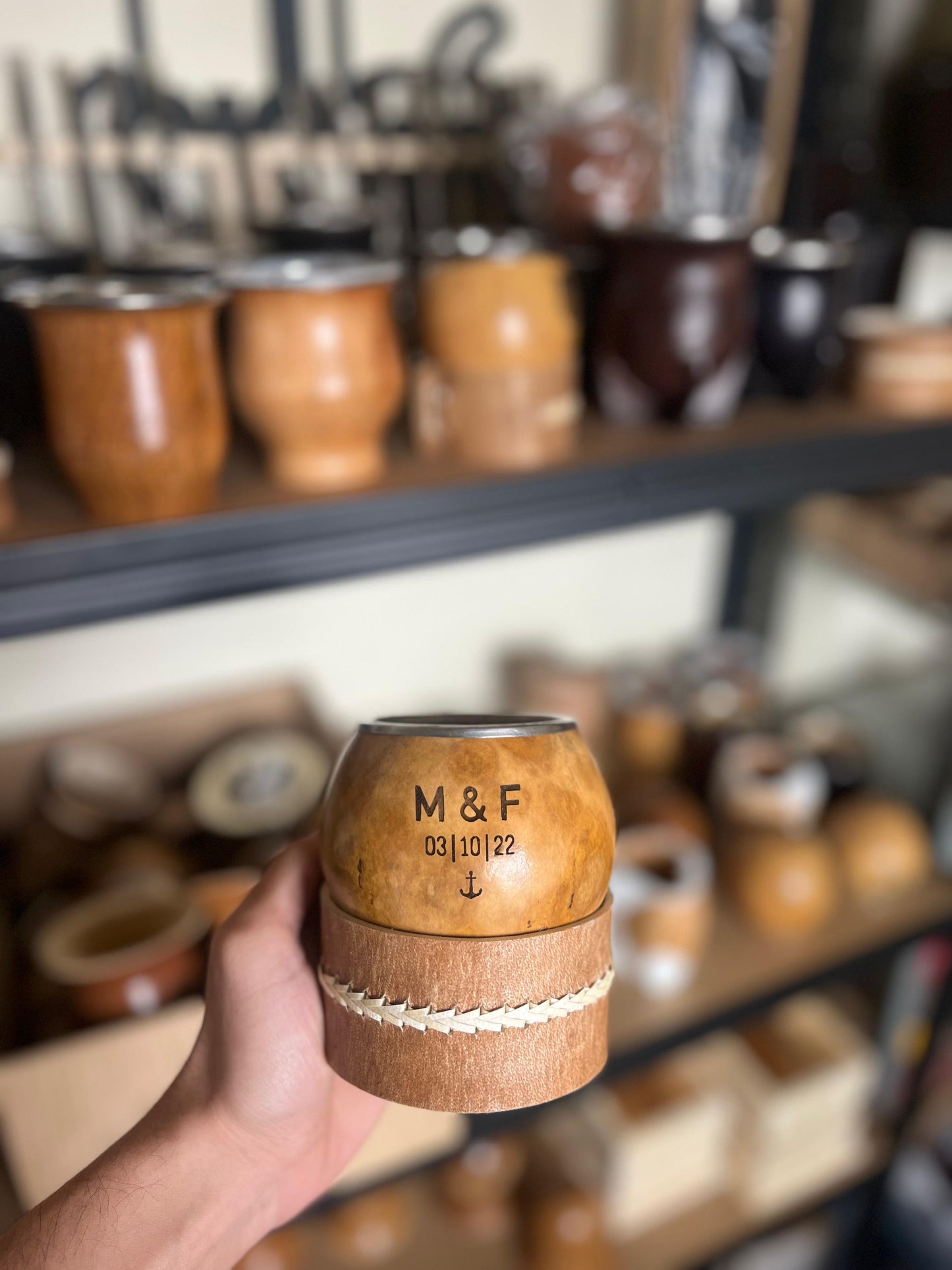 Mate pulido boquilla chata + posamate cuero costura