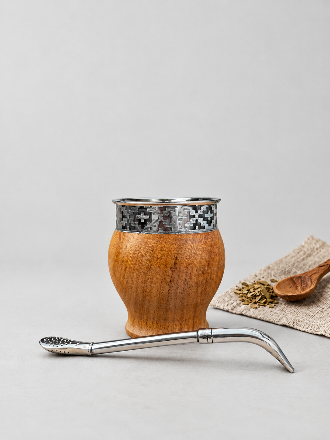 Mate Imperial De Algarrobo Con Bombilla Pico De Loro Alpaca
