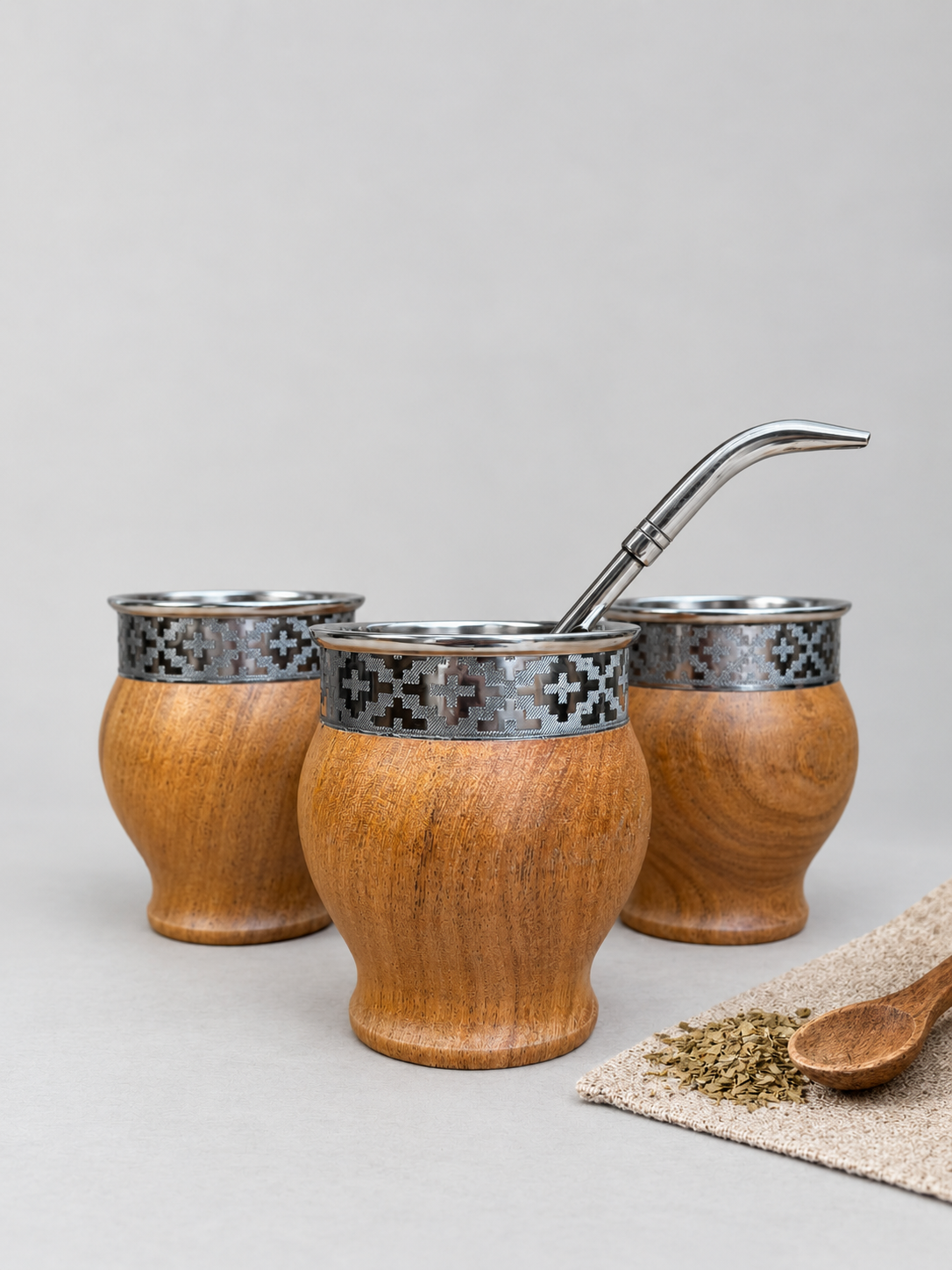 Mate Imperial De Algarrobo Con Bombilla Pico De Loro Alpaca