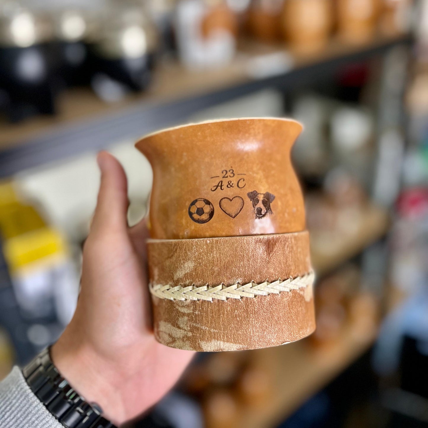 Mate criollo pulido + posamate cuero con costura