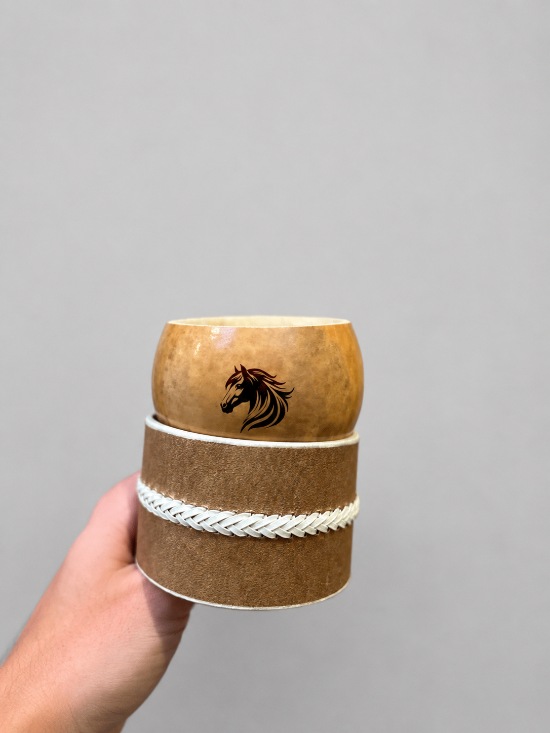 Mate común pulido + posamate cuero con costura